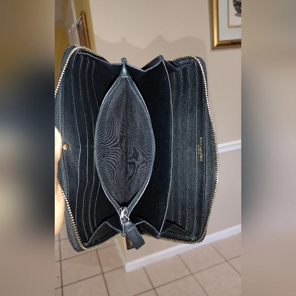 Yves Saint Laurent Ligne Y Leather Wallet - Picture 7 of 16